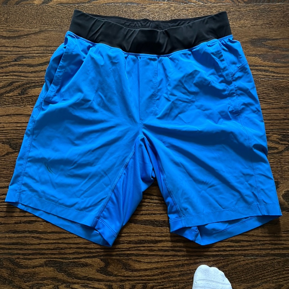 LULULEMON MENS SHORT SMALL THE SHORT